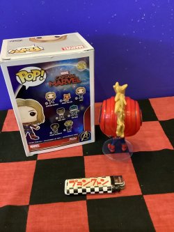 画像4: ファンコポップ！マーベル　ボビングヘッド（CAPTAIN  MARVEL）425  限定品