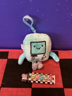 画像1: アドベンチャータイム　ぬいぐるみキーホルダー（BMO）