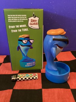 画像3: CHARLIE　ポリレジンスタチュー　（TUNA/トレイ付き）