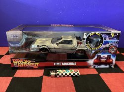 画像1: バックトゥザフューチャー2　ダイキャストカー　(1:24 デロリアン/JADATOYS製)