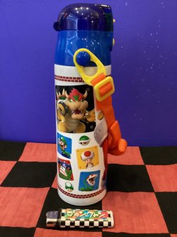 画像4: スーパーマリオブラザーズ　ロック付きワンプッシュダイレクトステンレスボトル（580ml/ブルー×ホワイト）