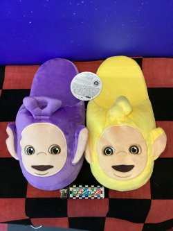 画像1: テレタビーズ　ぬいぐるみスリッパ　（ティンキーウィンキー&ラーラ）