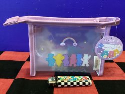 画像2: ケアベア フチイロクリアポーチ(チームケアベア/ライトパープル)