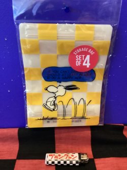 画像1: スヌーピー　ストレージバッグ(イエロー　チェック)