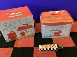 画像2: スヌーピー　カギ付き缶バンク(ハウス)