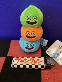 画像1: ドラゴンクエスト　スマイルスライムぎゅっとにぎろう！　ミニぬいぐるみ（スライムタワー）