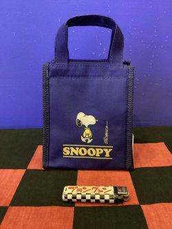 画像1: PEANUTS　保冷ランチバッグスクエアSS（ネイビー/スヌーピー）