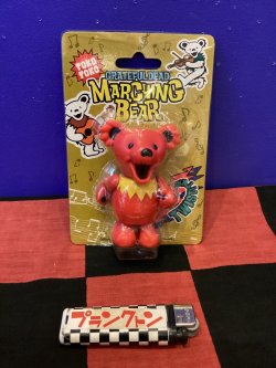 画像1: デッドベア　マーチングベア ぜんまい（レッド）