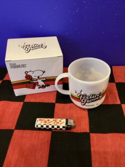 画像2: スヌーピー　耐熱ガラス マグカップ（ローラースケート）