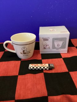 画像1: スヌーピー　マグカップ  (バグ　ハート）