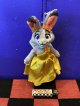 ズートピア2　ぬいぐるみ　ボールチェーンマスコット（ジュディポップス/ドレス）