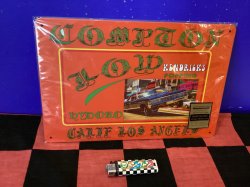 画像1: アメリカン　アンティーク風メタルプレート（COMPTON)