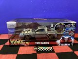 画像: バックトゥザフューチャー3　ダイキャストカー　(1:24 デロリアン鉄道車輪装着ver./JADATOYS製)