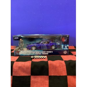 画像: ペニーワイズ　ダイキャストカー フィギュア付き(IT PENNYWISE & HENRY BOWER'S PONTIAC FIREBIRD / JADATOYS社製)