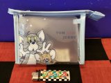 画像: トム&ジェリー フチイロクリアポーチ(アップ/ライトブルー)