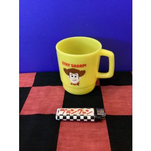 画像: トイストーリー　プラスティックマグカップ　（ウッディ/イエロー）