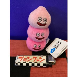 画像: ドラゴンクエスト　スマイルスライムぎゅっとにぎろう！　ミニぬいぐるみ（ももいろ三姉妹）