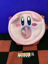 画像: 星のカービィ　窓付きショルダーバッグ ぬいぐるみ　(すいこみ)