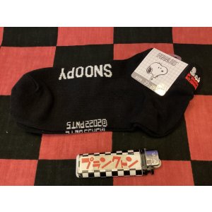 画像: スヌーピー　バックポイント　レディース靴下（ハウス/ブラック）42