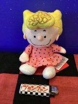 画像: スヌーピー　ぬいぐるみ(ミニフレンズ/サリー)