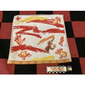 画像: おさるのジョージ　ミニタオル　(ペンキあそび/レッド)