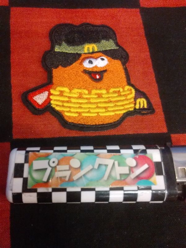 画像1: マクドナルド　マックナゲットバディーズ　 ワッペン（ハンマースロワー）