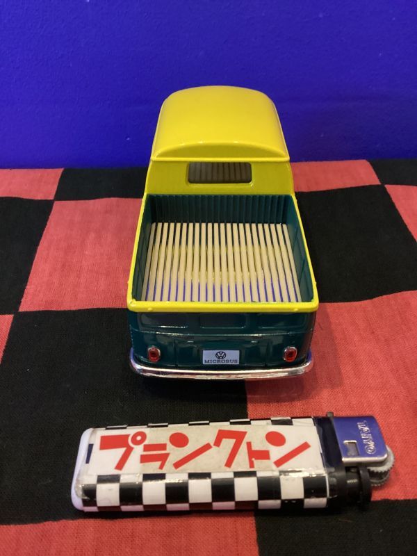 画像5: 1963年ワーゲンバス　ダブルキャブ　ミニカー（イエロー×ダークグリーン）