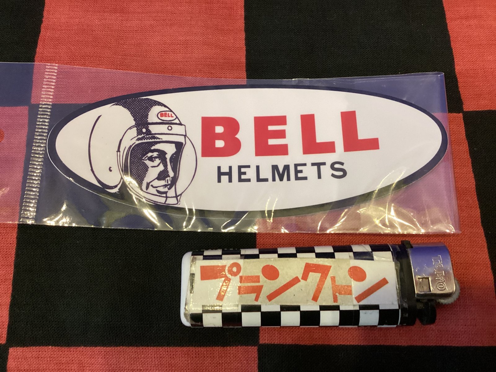 画像1: アメリカン　レーシング　ステッカー(BELL/HELMETS)