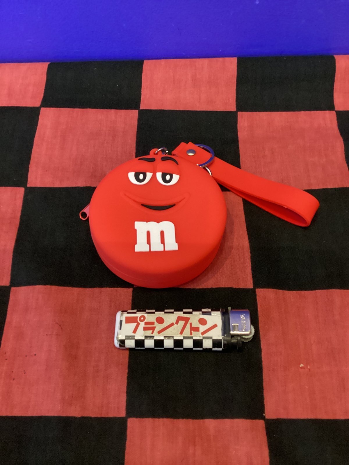 画像1: m&m's　ラバーコインケース(レッド)