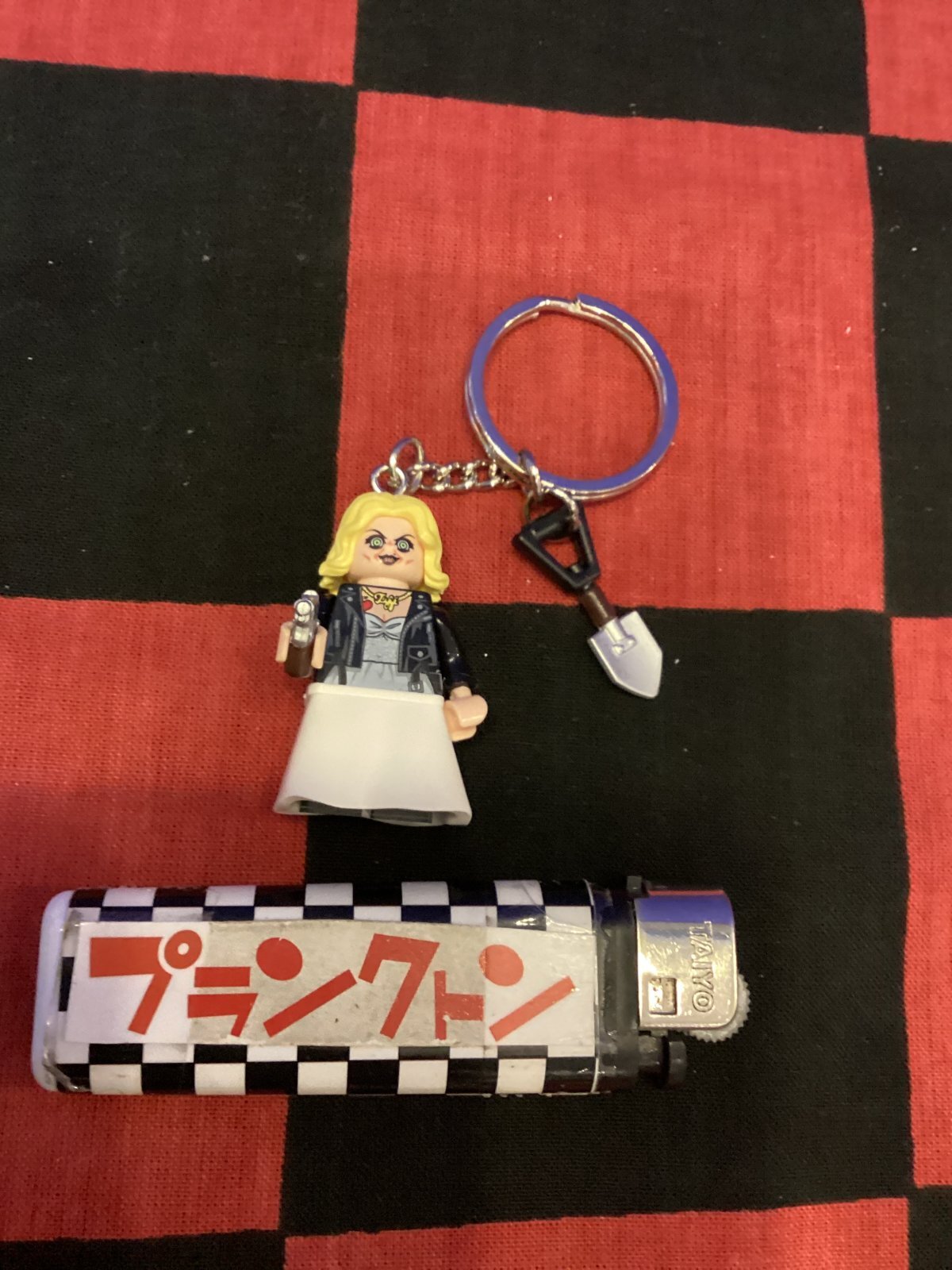 画像1: LEGO風ブロック　キャラクターキーホルダー(チャイルドプレイ　ティファニー）